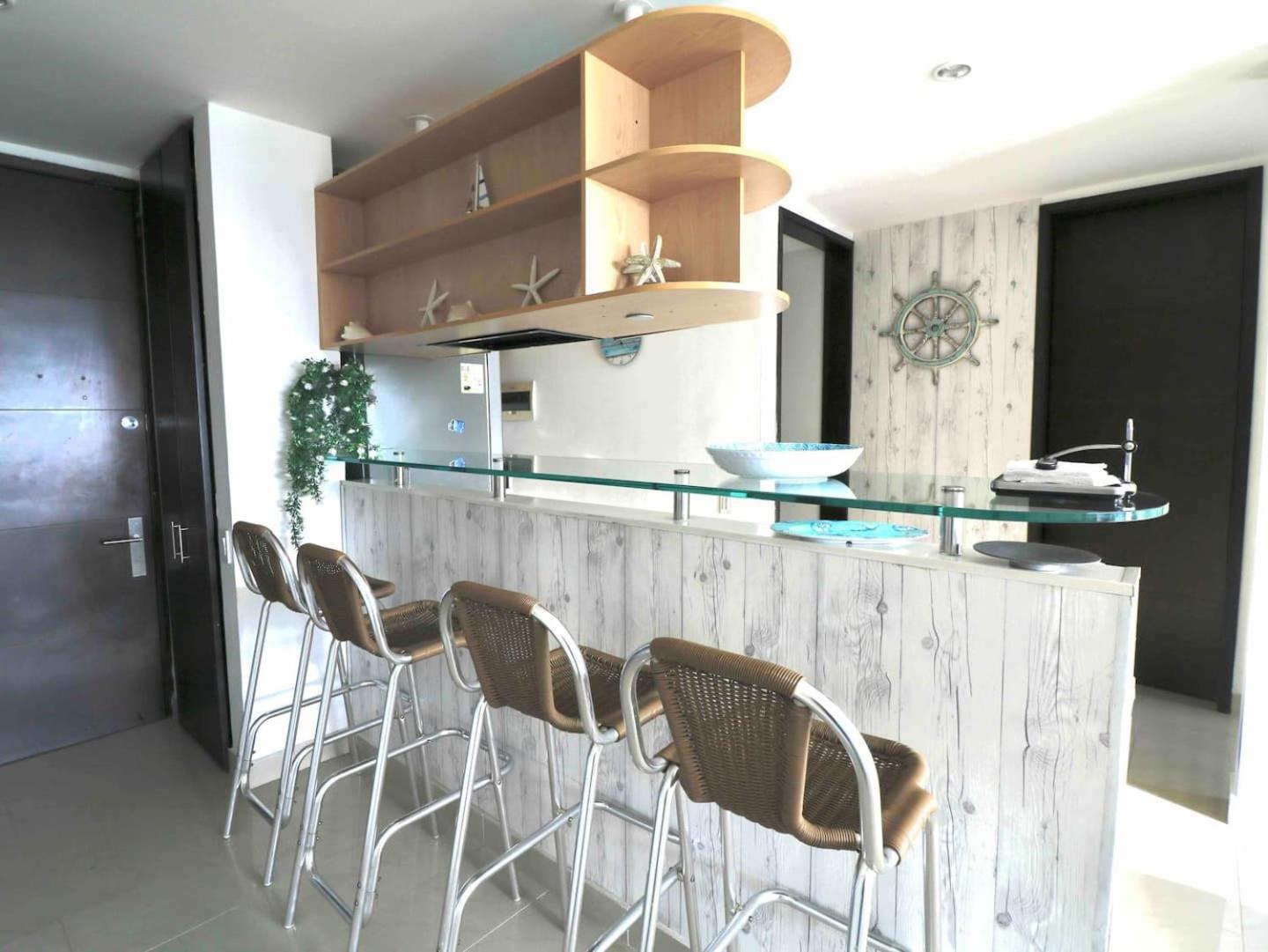 Family-friendly - Spacious Balcony - Direct Сasa de vacaciones *